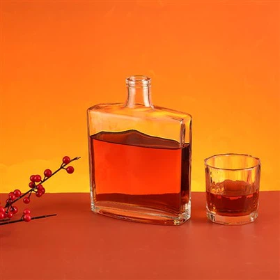 Garrafa plana quadrada de vidro de conhaque 700ml